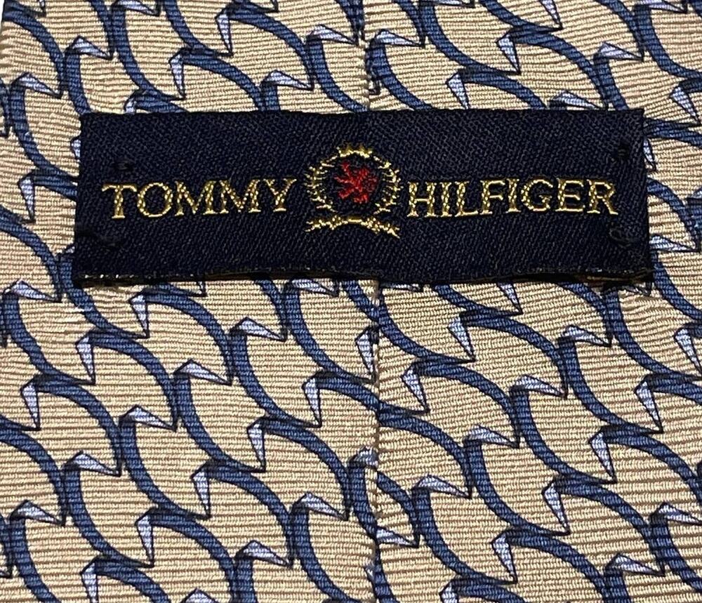 Tommy Hilfiger Navy and Cream Ribbon Design 100% Silk Men's Neck Tie 56"x3.5"